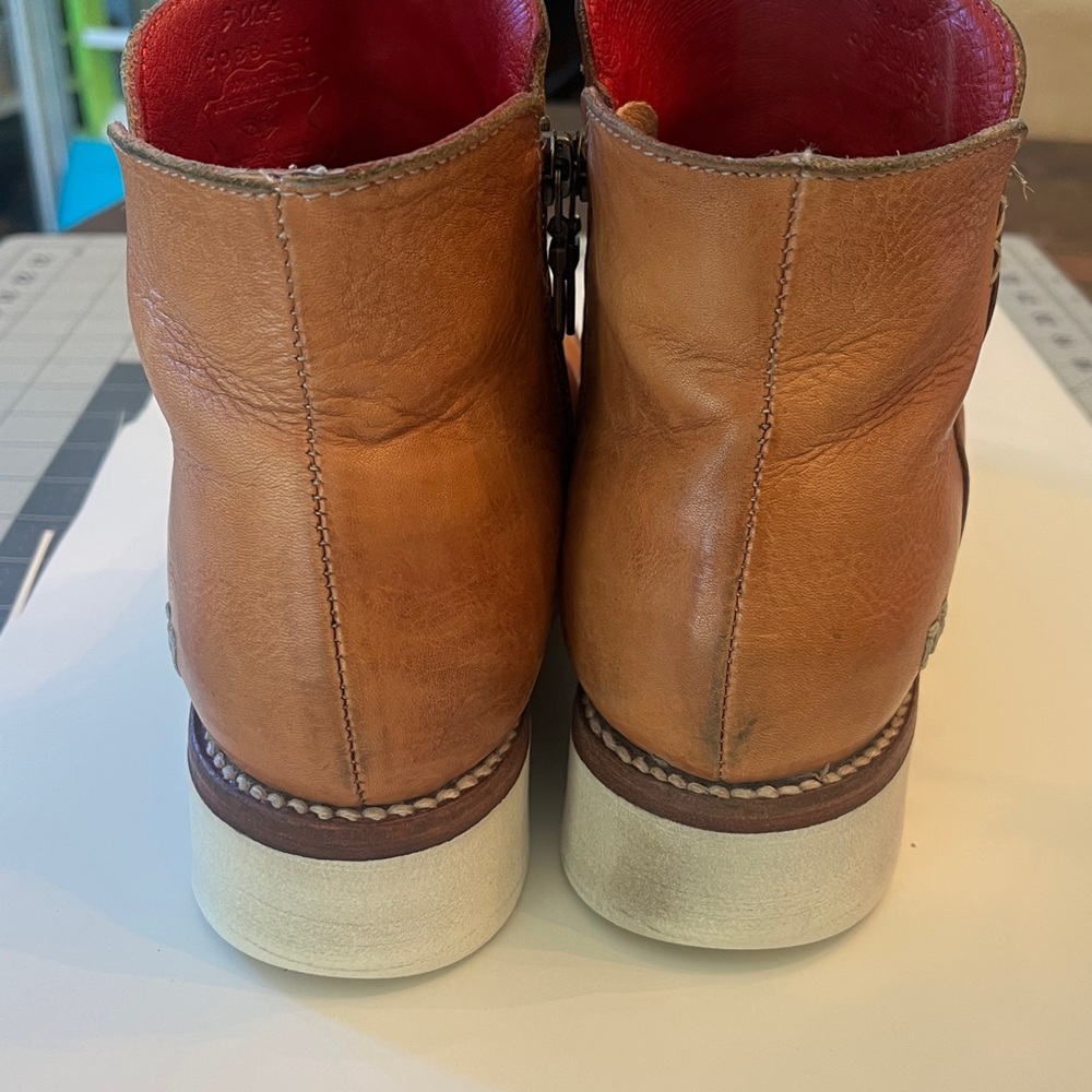Bed Stu Tan Ankle Boots with Red Interior - Picture 10 of 10
